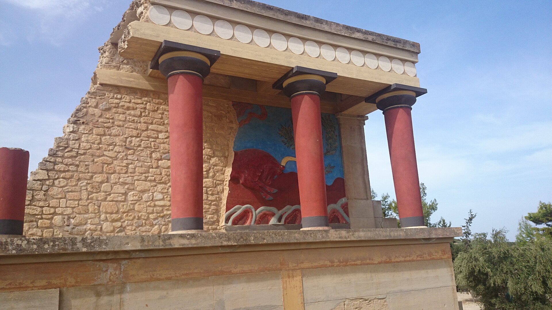 Ruins of the Minoan Palace of Knossos, Heraklion